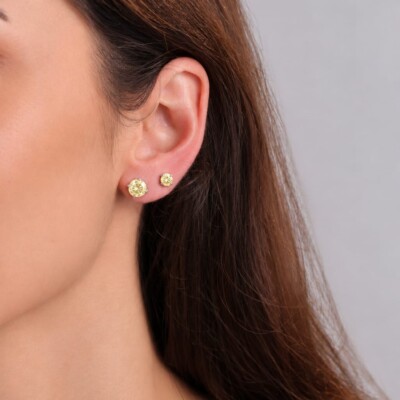 Alternative view of Brinco Ponto de luz Fancy yellow - 4mm